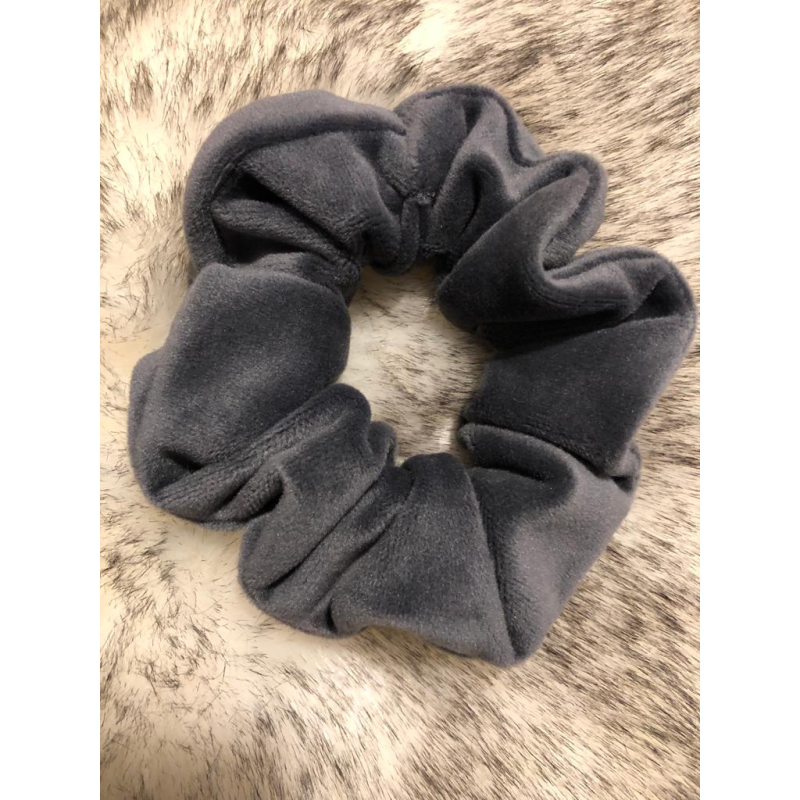 GUMKA WELUROWA SCRUNCHIES OZDOBA ELEGANCJA FROTA